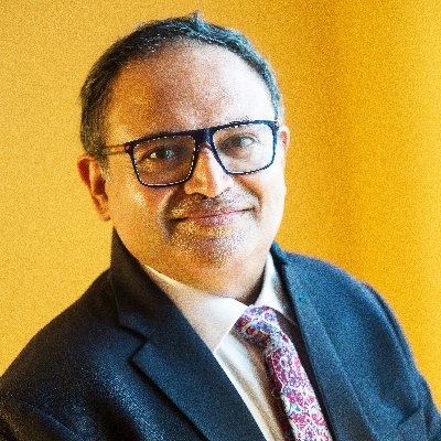 Healthcare & Life Sciences AI, Analytics & Digital Transformation CMO, Visionary, Evangelist & Thought Leader. Tweets my Own. Profile: https://t.co/Mj4kmTa8Ii I @HITstrategy