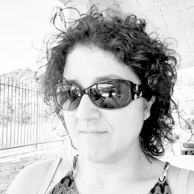 GoldVeroVero's profile picture. A una donna le si può perdonare tutto, eccetto il fatto di essere brutta