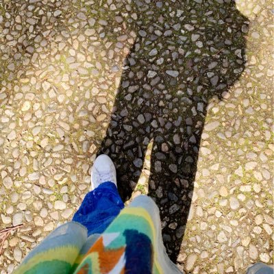 子育てでママの自己肯定感を上げる!子どものためにと頑張る自分に、違和感を感じているとしたら、自分のために生きる時。「ママはもっと輝いていい」。世間的には言いにくいこともつぶやきます。集合無意識が変われば、世の中は変わるよね。子育てママに優しい社会へ!