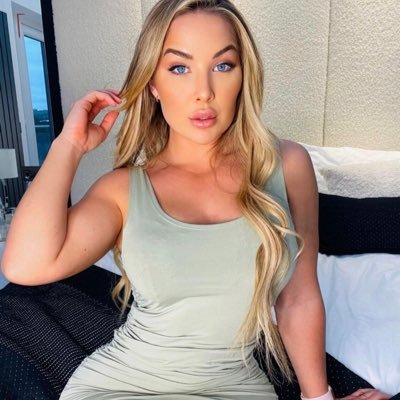 Marysan15485091's profile picture. Loving❤️❤️