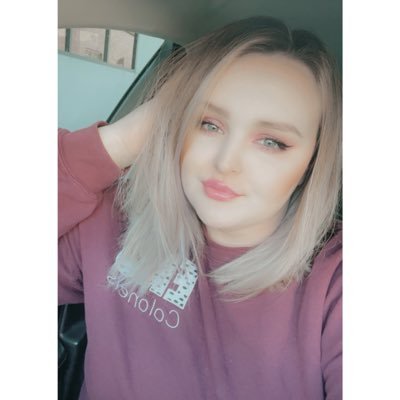 Wife. Bonus Mom. Sister. EKU Social Work ‘22. Blessed.