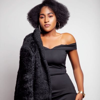 PezoEllie's profile picture. Entrepreneur.  Mom. Events Designer. Chef. Actor. Presenter . #Jesusfollower