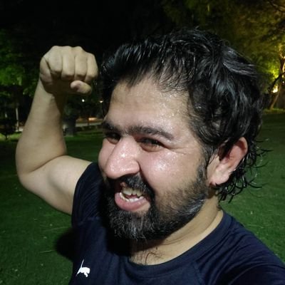 I am #running to get my #fitness back and documenting my #WeightLossJourney. I just love running outdoors. #RoadRun #ParkRun #Hiking 

@imranghazalipk