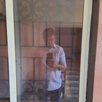 Saranshcharlie's profile picture. 3 time Star Pariwar Award viewer. Finance, Tech, Movies,Music,Sports. 
🇮🇳