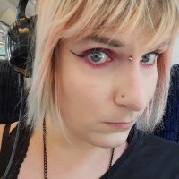 Julia E. Stawarz (@jestawarz) 's Twitter Profile