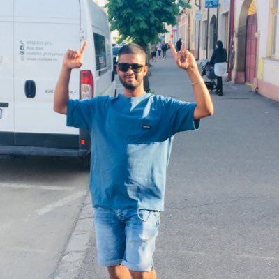 lahiruxp's profile picture. 