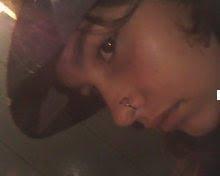 MEU NOME E YASMIN  MAIS PODE CHAMA DE IA 
 MORO EM ESPERANÇA COM MEU PAI !!!!
EU ADORO MEUS AMIGOS EX: LUANA LUIZA THIAGO NETO ALLAN PEDRO VINICIUS ETC...