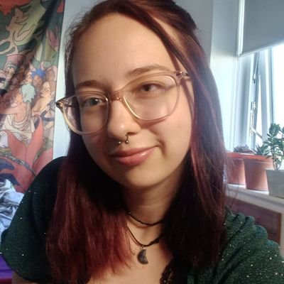22|
(she/her)|
Graduate @Unikent English language and linguistics with a year in journalism @cfjkent📚|