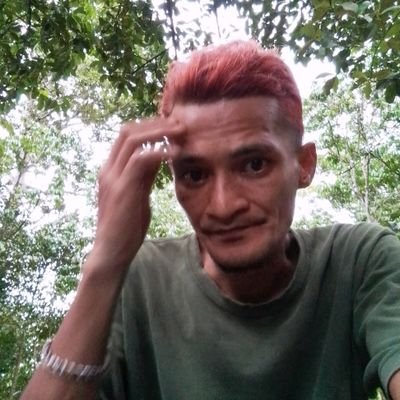 RoslanHussin14's profile picture. Gooood