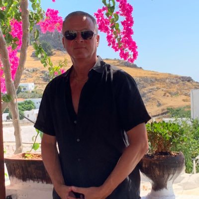ian_ianhoy's profile picture. Originally a Chef many moons ago, still passionate about food,cooking and entertaining. Have spent the last 40 years in sales...F*** me I KNOW I’m old 🤦🏻‍♂️