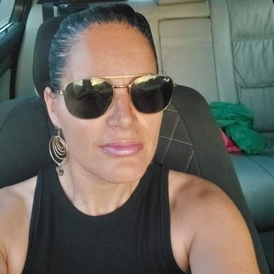 MalamaTheoni's profile picture. 