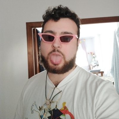 28. Ingeniero de la ingeniería. Teletrabajo en Mallorca. Quiero fulminarme todas las grandes sagas de fantasía a corto plazo. Sevro Apologist. Prosleeper.