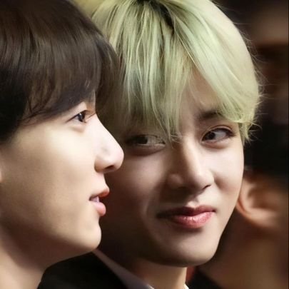 BTS..TAEKOOK..🌈☔🤟💜💚