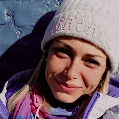 MayMv5407522's profile picture. la vida es una, solo vívela a tu manera 💕