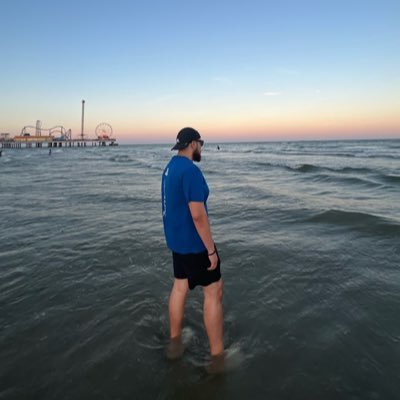 _fventes_'s profile picture. life’s a trip fr