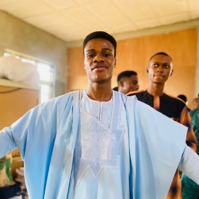 i_ekundayo's profile picture. Top frontend developer, master blogger
#Tech4AfricanScholar
#TechCrushScholar