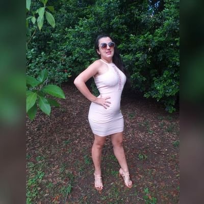LetciaSantosRa3's profile picture. 