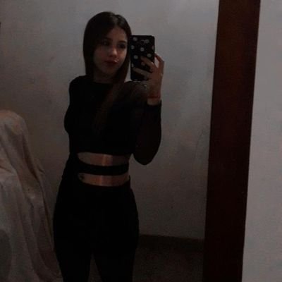 CamilaBeron12's profile picture. 🚩♋