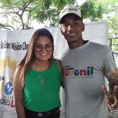 Trabajador y Luchador🏭👨🏿‍🚒
Enlace Municipal de la GM Chamba Juvenil Palavecino-M.P.P.J.D✌🏾🇻🇪
¡Nacimos con Chávez, Seguimos con Nicolás!
