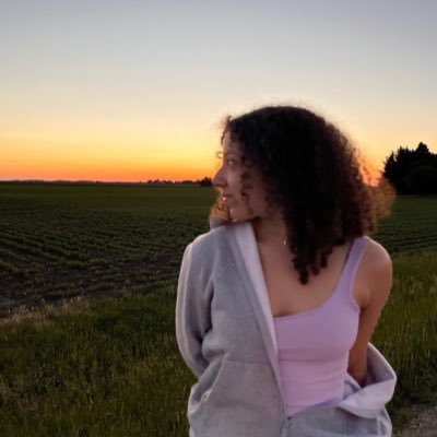 amirahshakir's profile picture. cuc tennis