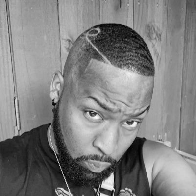 Hair stylist, Comedian, Singer, Dancer, Actor... Loving Life