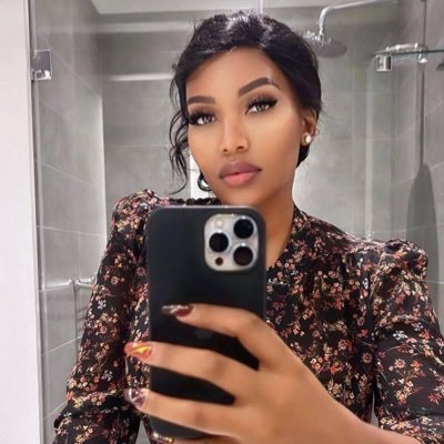 Zoliswa64738840's profile picture. 