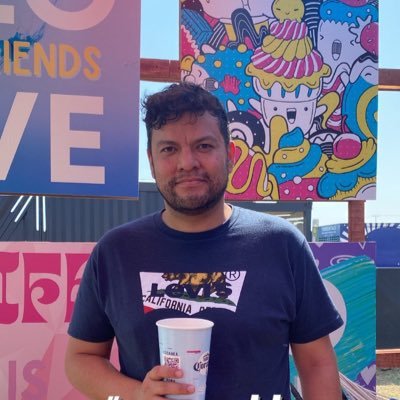 richffen's profile picture. Me fui y regresé, no se por qué. Síndrome de Estocolmo le llaman. Socio at @gamingyourlife