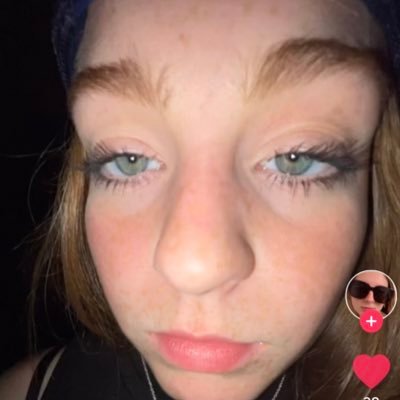 emhollinger's profile picture. why are you reading my tweets