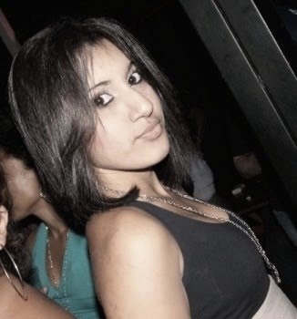 Foda-se tudo e todo mundo ! 
~Aos que apunhalaram pelas costas só tenho uma coisa a dizer :: FAÇA melhor porquê ainda estou de PÉ ok ?'
