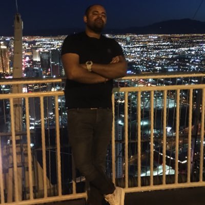 Professional winker ! Alpha Wolf runner 🐺 ! AVFC 🦁 please don't message me while your on the toilet it's disturbing $IQST