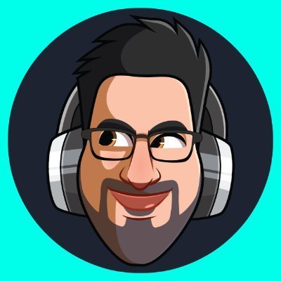 Heyo! I'm Gundi, a Portuguese webdeveloper that fell in love with polymer clay sculpting in March '22. I'm back to twitch streaming my adventures!