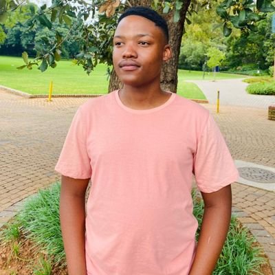 Student & Tutor📚| Soccer player ⚽️| Business enthusiast| Proudly African🇿🇦| God believer 🙏