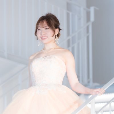 rakko_rii's profile picture. 第6回Miss.bouquet GF💐 配信お休みいただいています🙇‍♀️ ❤︎旅行|筋トレ|健康|美容|宅建士 ❤︎