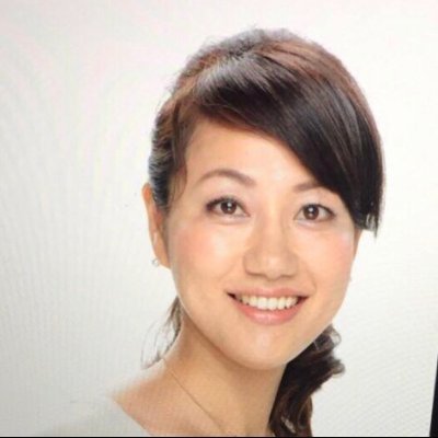 東京で司会業などを主に活動中😊 
 家事と育児に奮闘し、自分にかける時間もお金もない💦 
年齢に抗う自分磨きの記録✏️ 仕事柄人に見られる事も多いので、 自分で納得出来ない自分をさらしてるのが嫌になる😭 
人の目を気にしてどうではなく、自分らしく輝いているな！と納得できるよう内外を磨きたい❣ #美容