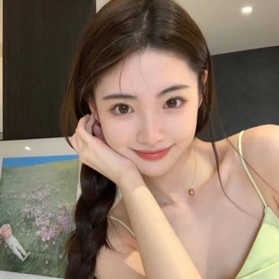 mm18879's profile picture. 新加坡🇸🇬高端外围在读留学生兼职