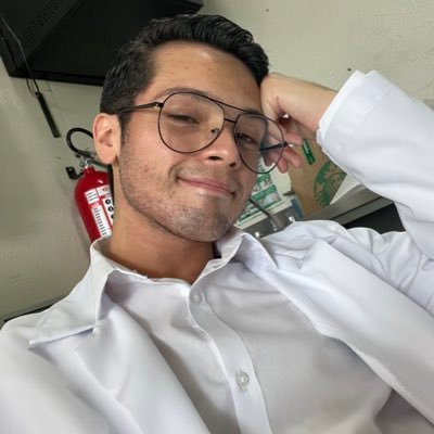 MPSS 👨🏻‍⚕️ | León | 24 añitos | Insta: luis08serglz80 | OF https://t.co/6W4kHe3UF7