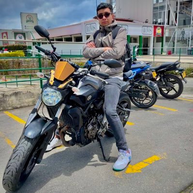 ymesalo's profile picture. Rodando por ahí 🏍. GG.