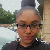 LiLBiT💕🥰 (@lil__bit_) 's Twitter Profile