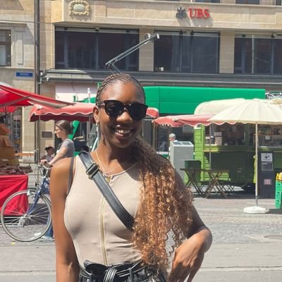 Oma71560643's profile picture. light in my world;
ig @realest_oma