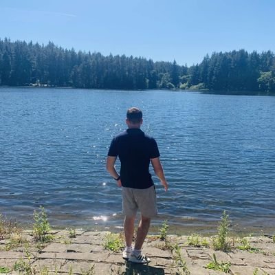 Frazataz's profile picture. It's not easy but it's worth it