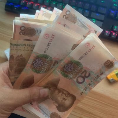 20CNY1's profile picture. 小额专营.20假钞.广东本地埋包.支持本地送货.外地物流。免费埋样，支持担保，支持任何方式验货。 脑瘫脑残口嗨崽别来找骂！ Q: 3519451367 ✈️: https://t.co/US3vwtyOH3 #迷药 #黑丝 #飞行员燃料 #代驾 #乱伦 #上头 #偷拍 #酒店 #内射 #昏睡