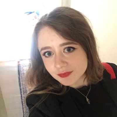_ELStevie's profile picture. Yam Yam | works in health policy | 🐈 mum to Harry & Sally