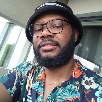 Shoot first!! Ask questions later|Combat sports lover!|Ex Big4 Auditor|Football Analyst|Digital Marketing Enthusiast|Sales and Business Development Specialist