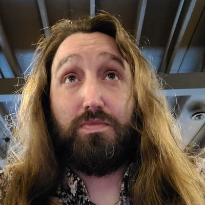 HorohoMitchell's profile picture. Trying to do better but not self-righteously.