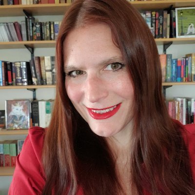 PR manager and editor by day; sword and fire dancer by night. Animal rescuer always. #Ivanti #EverywhereWorkplace #DarkAlleyPress #AlchemyOfSwords