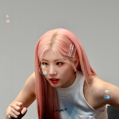 thinking about the impact kim lip HAS on me • casual #김립 enjoyer