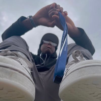 dcbady21's profile picture. dhs\|/💤
c/o 26
RB/MLB