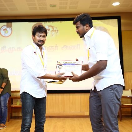 மணலூர் சி.இராமநாதன் exMLA (Since1971) மணமேல்குடி வடக்கு ஒன்றிய இளைஞர் அணி அமைப்பாளர்✨ புதுக்கோட்டை தெற்கு BelongsToDravidianStock🖤❤️