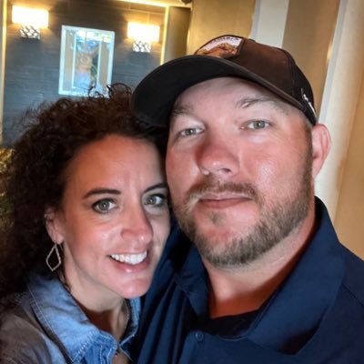 God fearing, husband loving, kid raising, math teaching, always praying, loving my country 🇺🇸 grateful and blessed hot mess!!