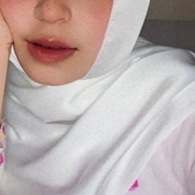 andrearddd's profile picture. 20 something | rant